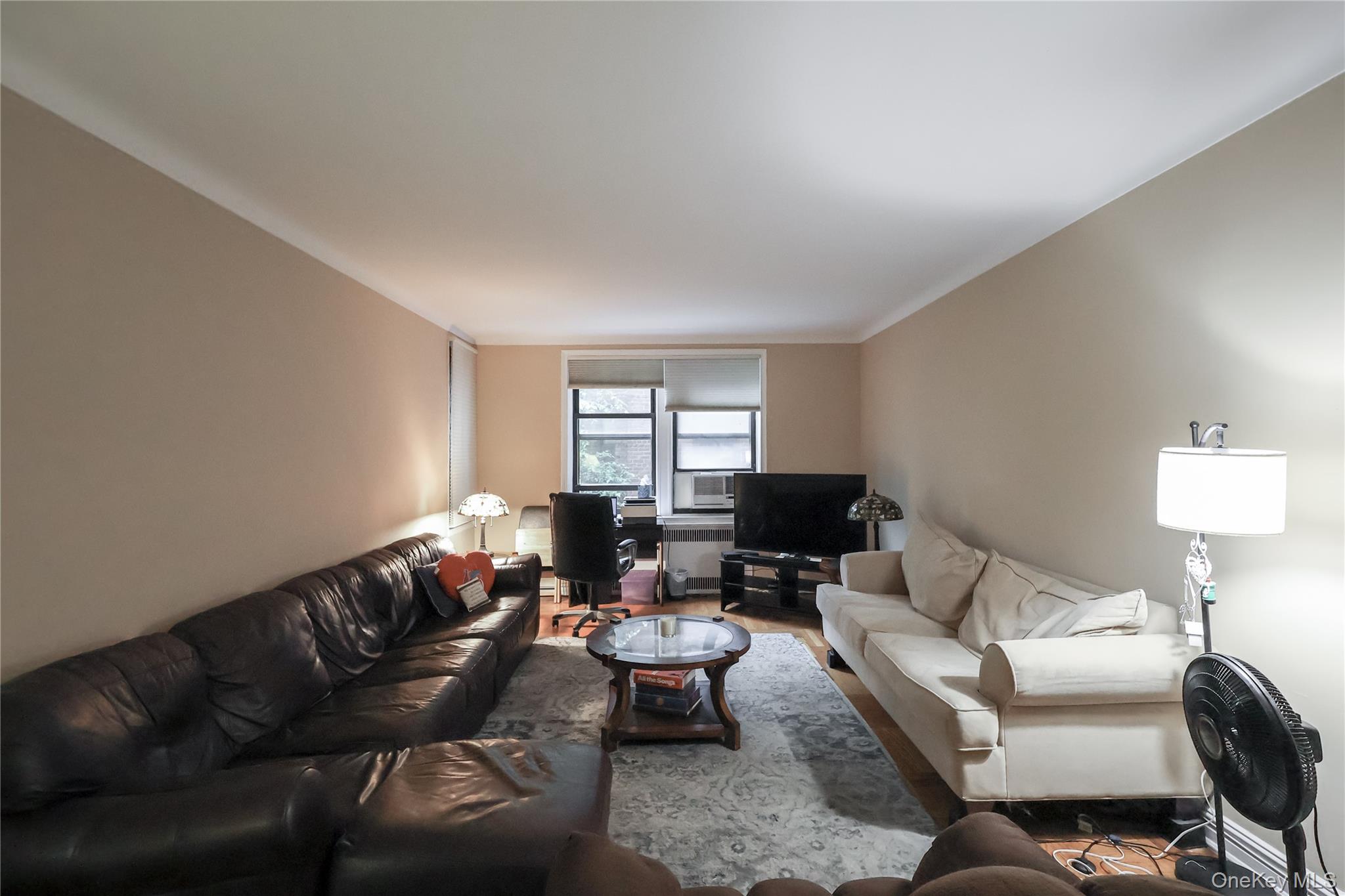 84-51 Beverly Rd # 2W, Kew Gardens, NY 11415