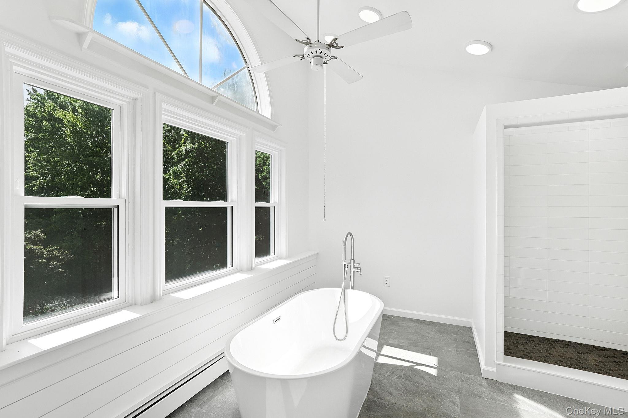 19 Friendship Lane, Red Hook, NY 12571