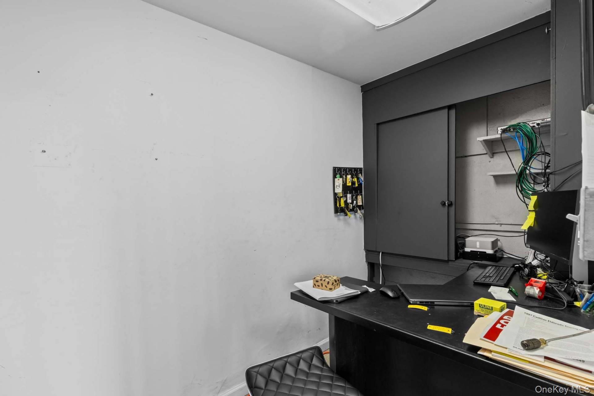 715 County Road 39, Southampton, NY 11968