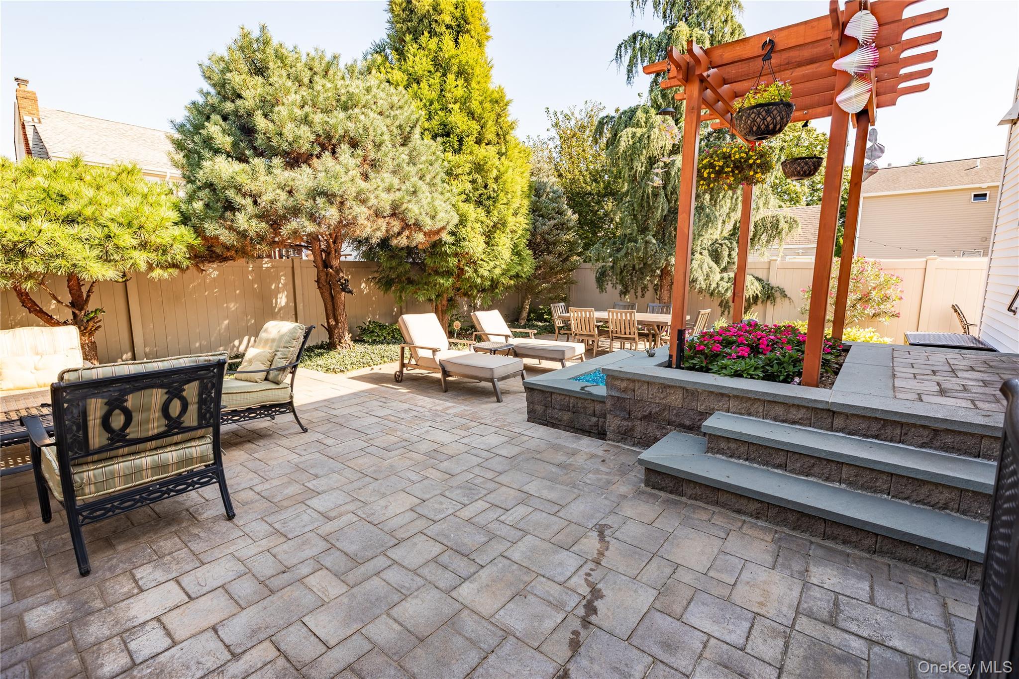 26 Kearney Avenue, Bethpage, NY 11714