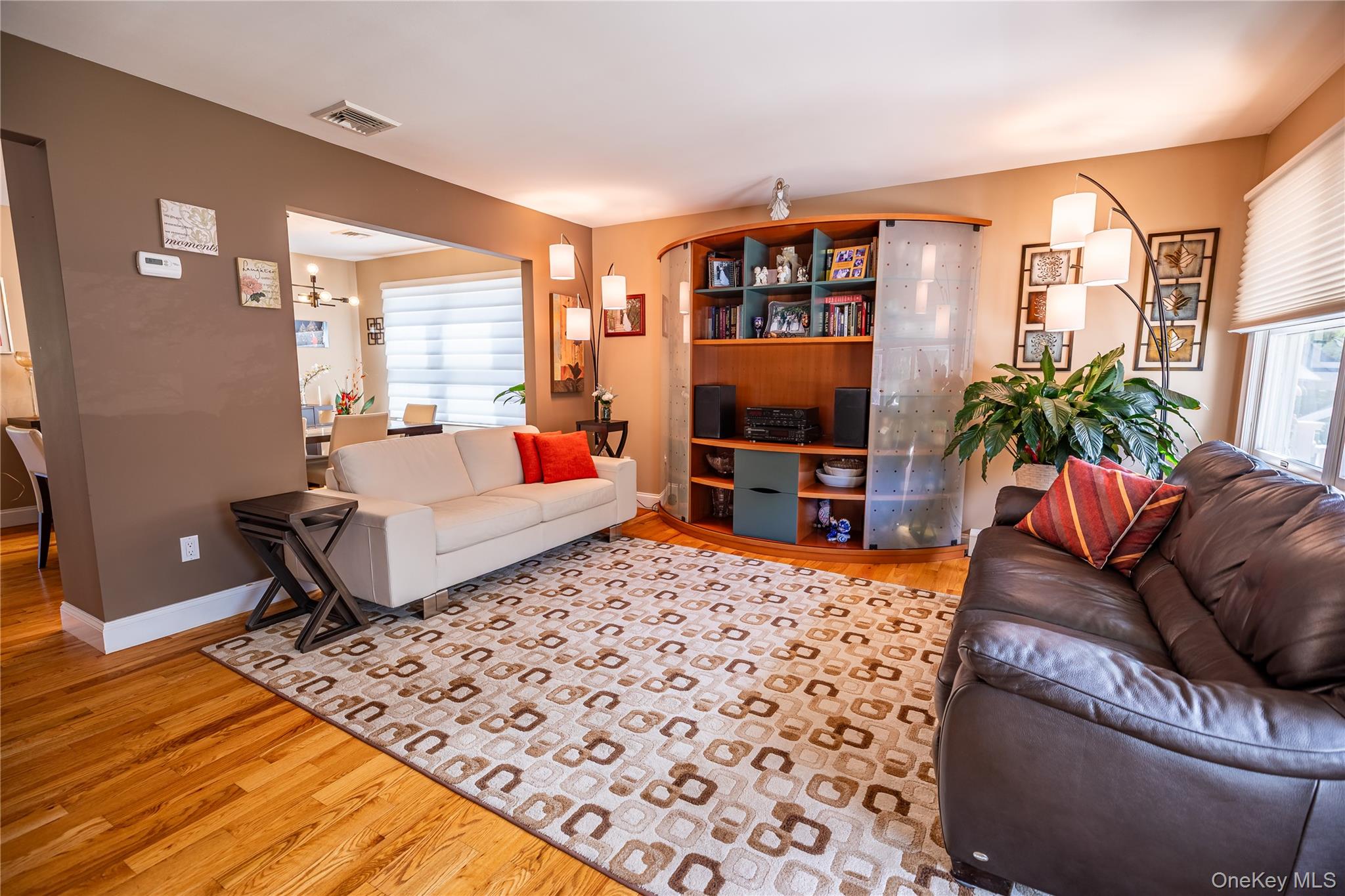 26 Kearney Avenue, Bethpage, NY 11714