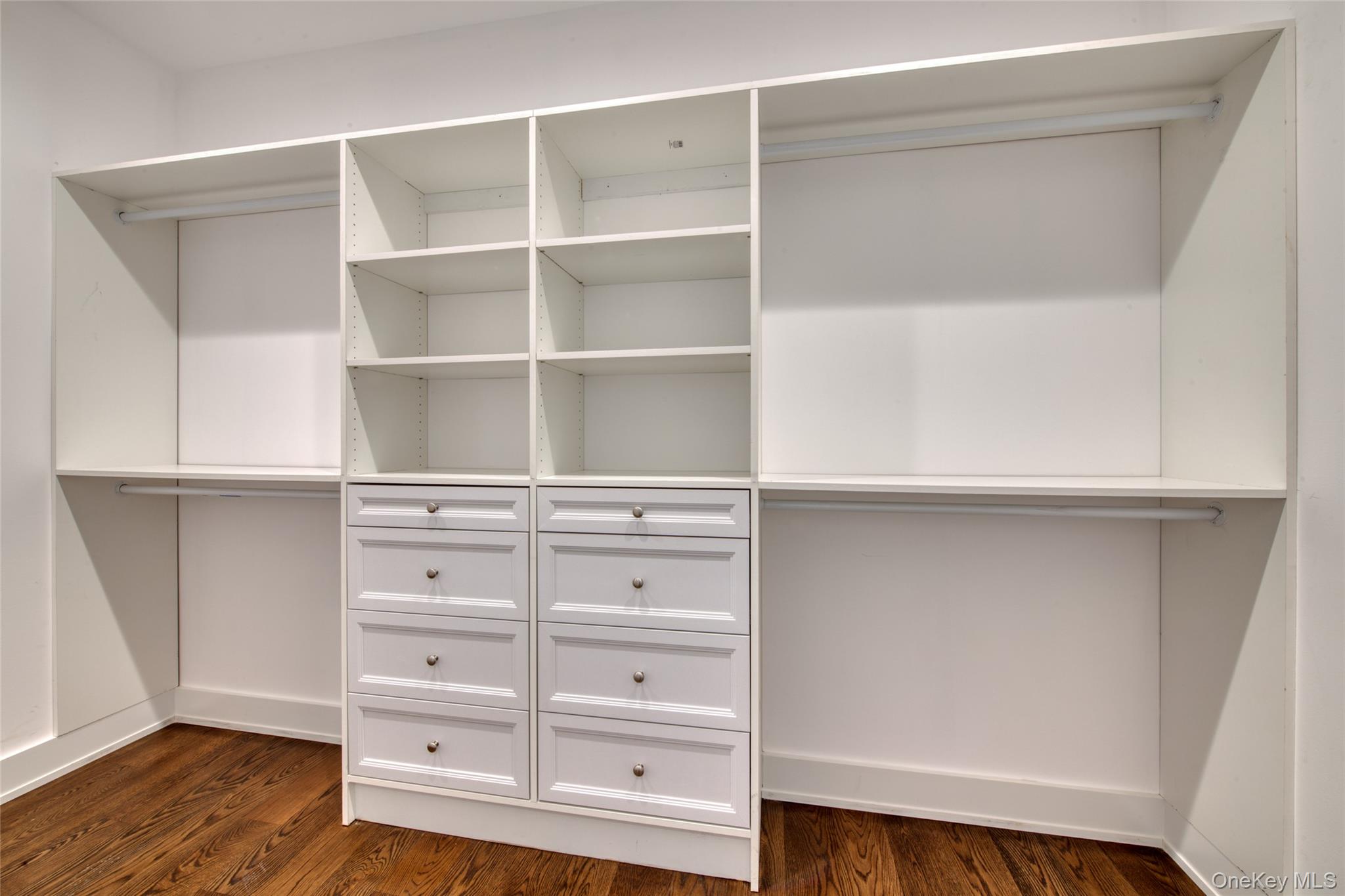 435 Maple Lane, Greenport, NY 11944