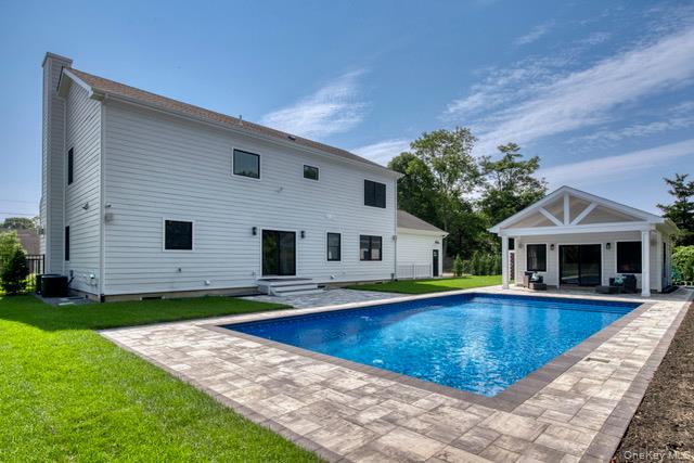 435 Maple Lane, Greenport, NY 11944