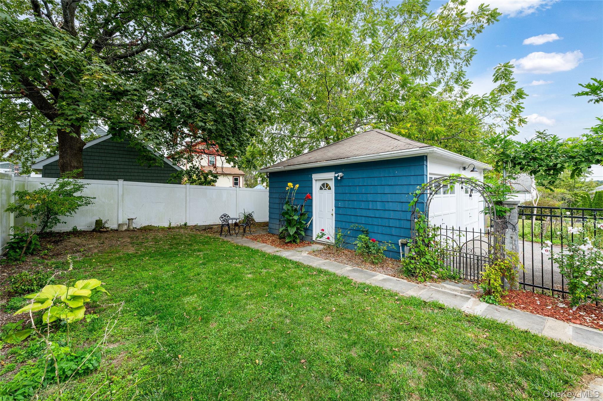 10 Mohegan Road, Ossining, NY 10562