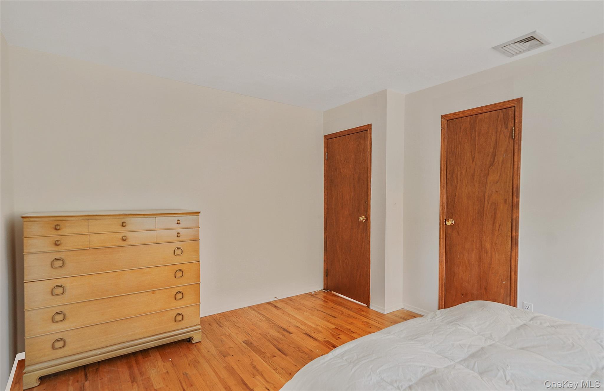 2 Pebble Hill Drive, Fort Salonga, NY 11768