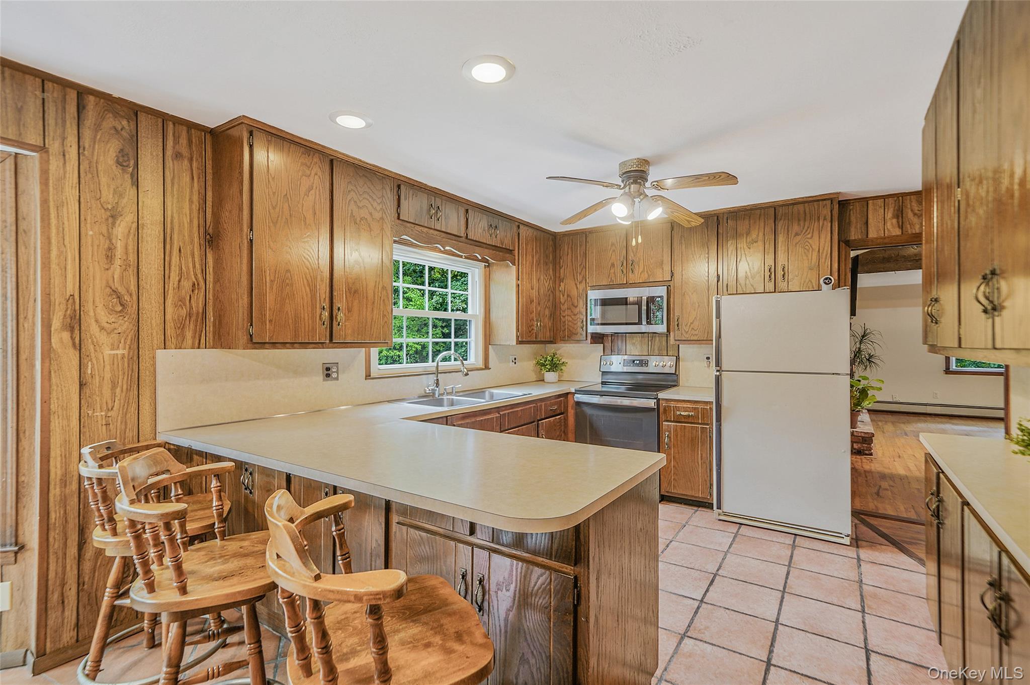 2 Pebble Hill Drive, Fort Salonga, NY 11768