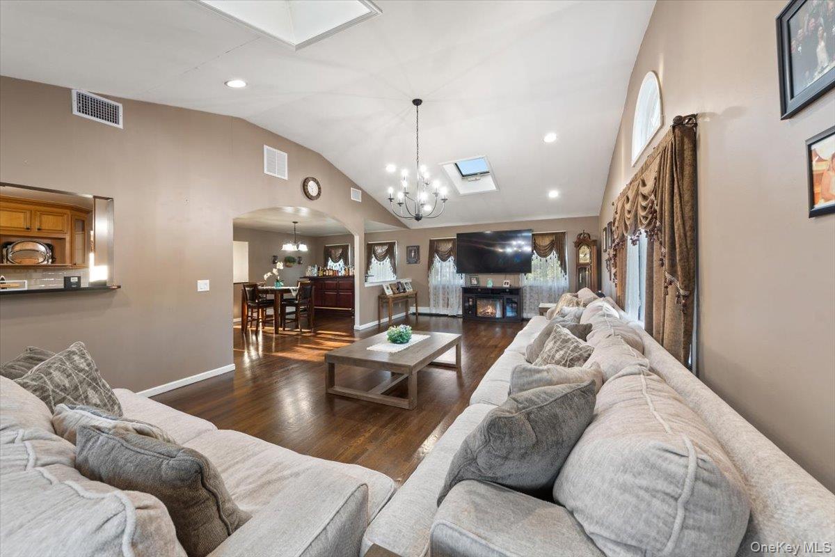 3484 Curry Street, Yorktown Heights, NY 10598