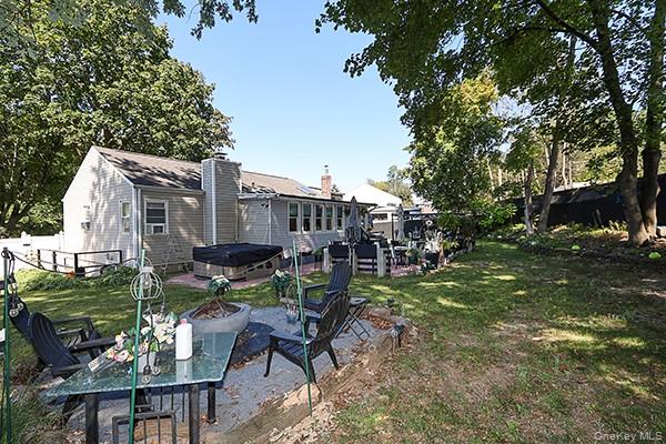 97 Indian Head Road, Kings Park, NY 11754