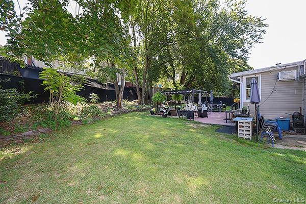 97 Indian Head Road, Kings Park, NY 11754