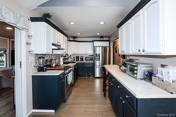 97 Indian Head Road, Kings Park, NY 11754