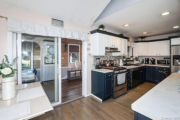 97 Indian Head Road, Kings Park, NY 11754