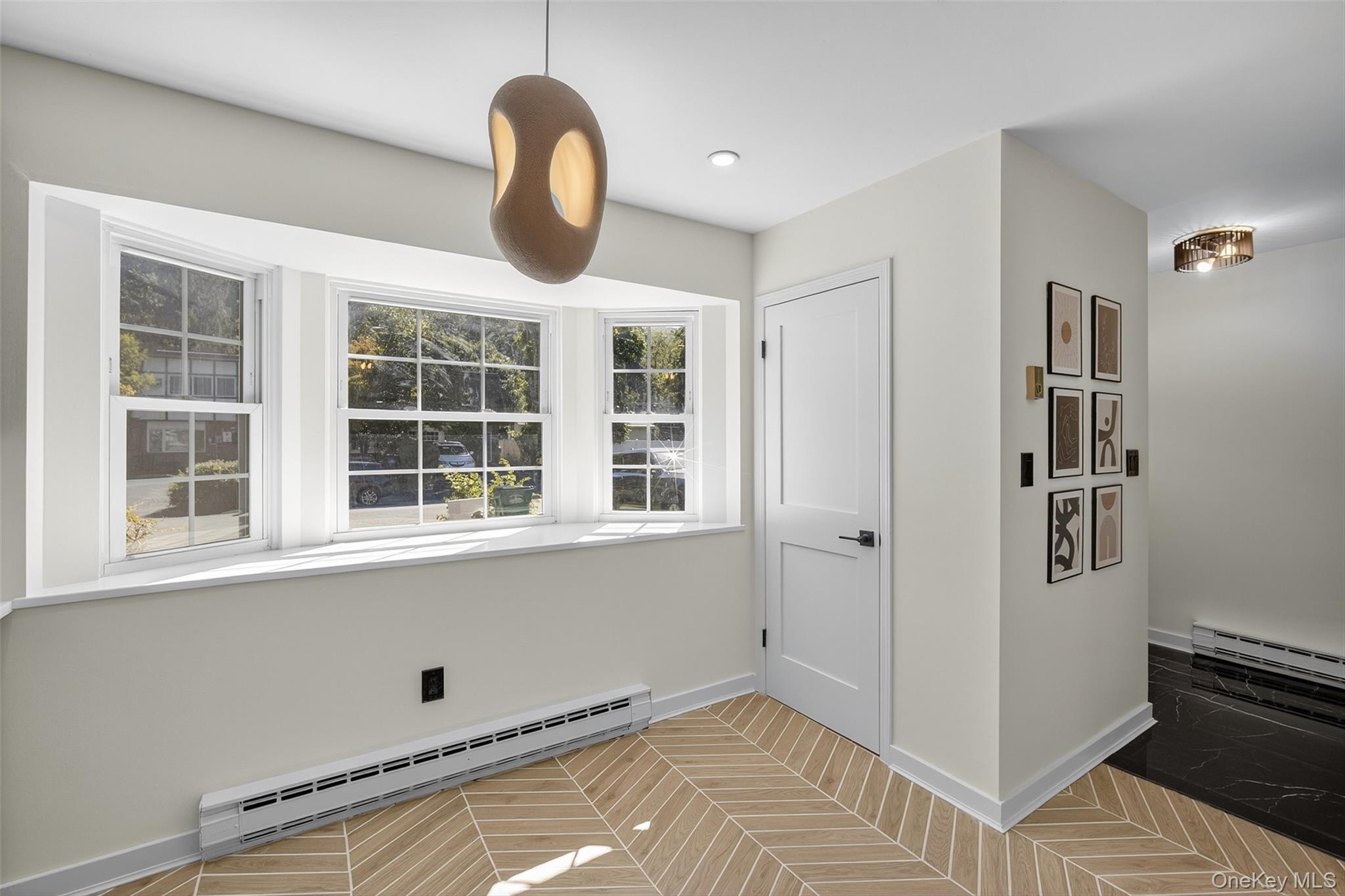 8 Roundtree Court, Beacon, NY 12508