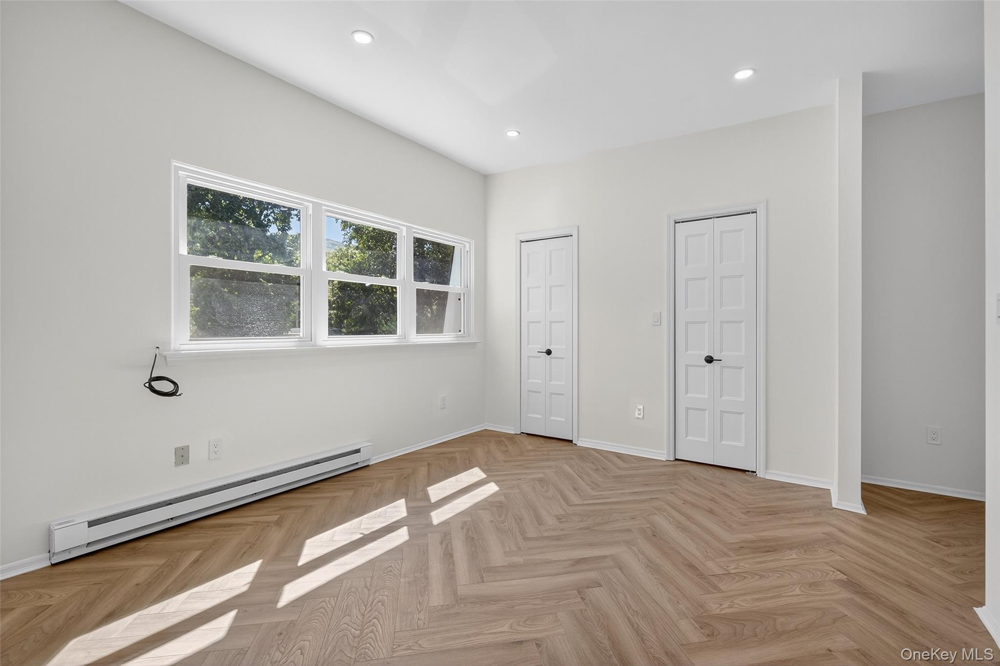 8 Roundtree Court, Beacon, NY 12508