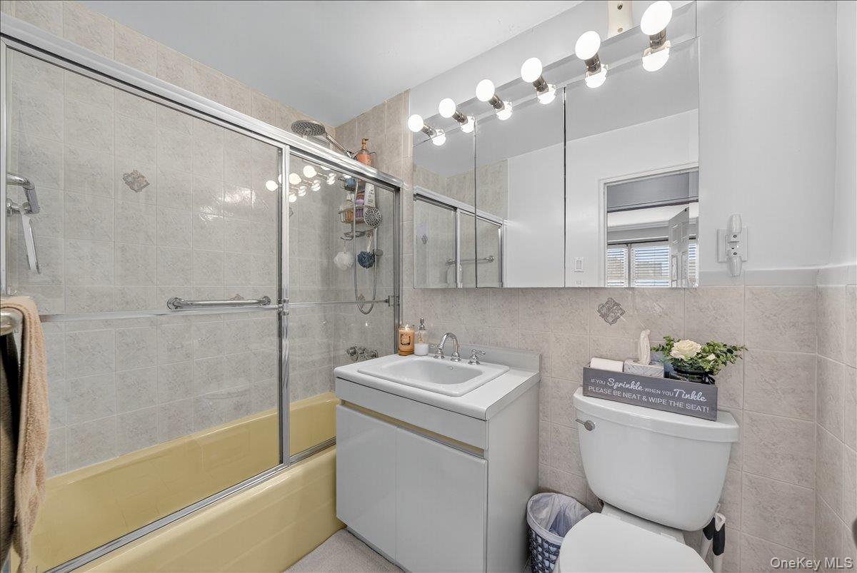 1170 Ocean Parkway # 5D, Brooklyn, NY 11230