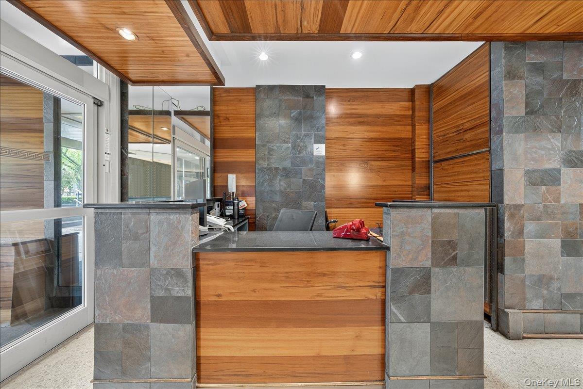 1170 Ocean Parkway # 5D, Brooklyn, NY 11230