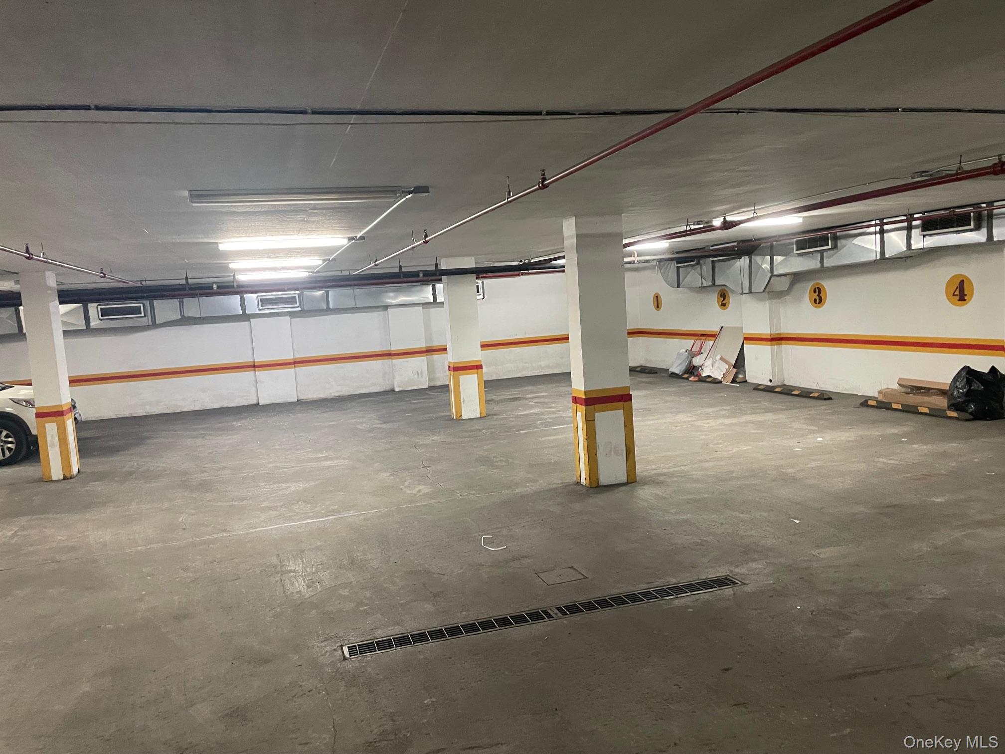 41-42 College Point Boulevard # 2A, Flushing, NY 11355