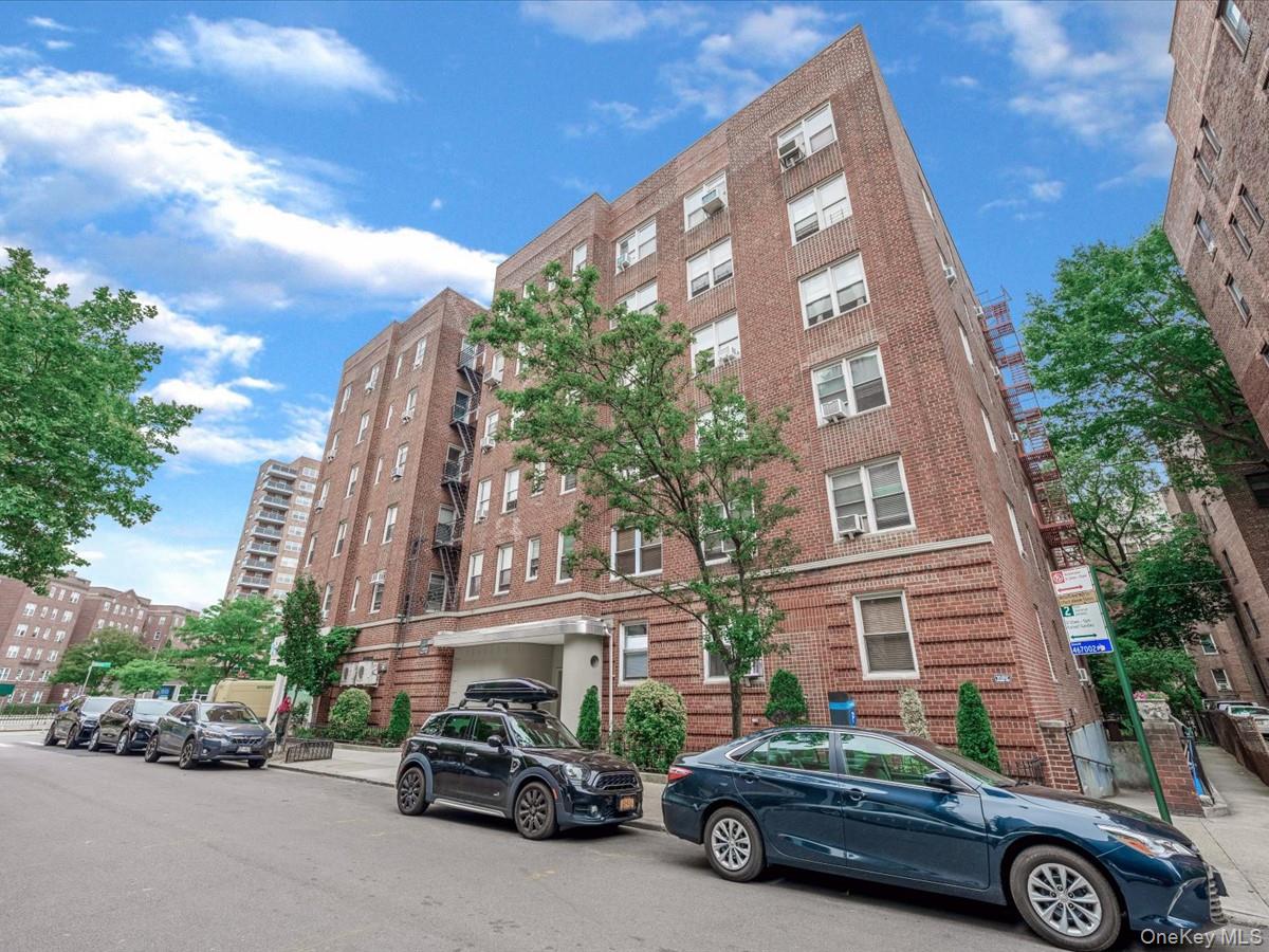 11034 73rd Road # 4F, Forest Hills, NY 11375