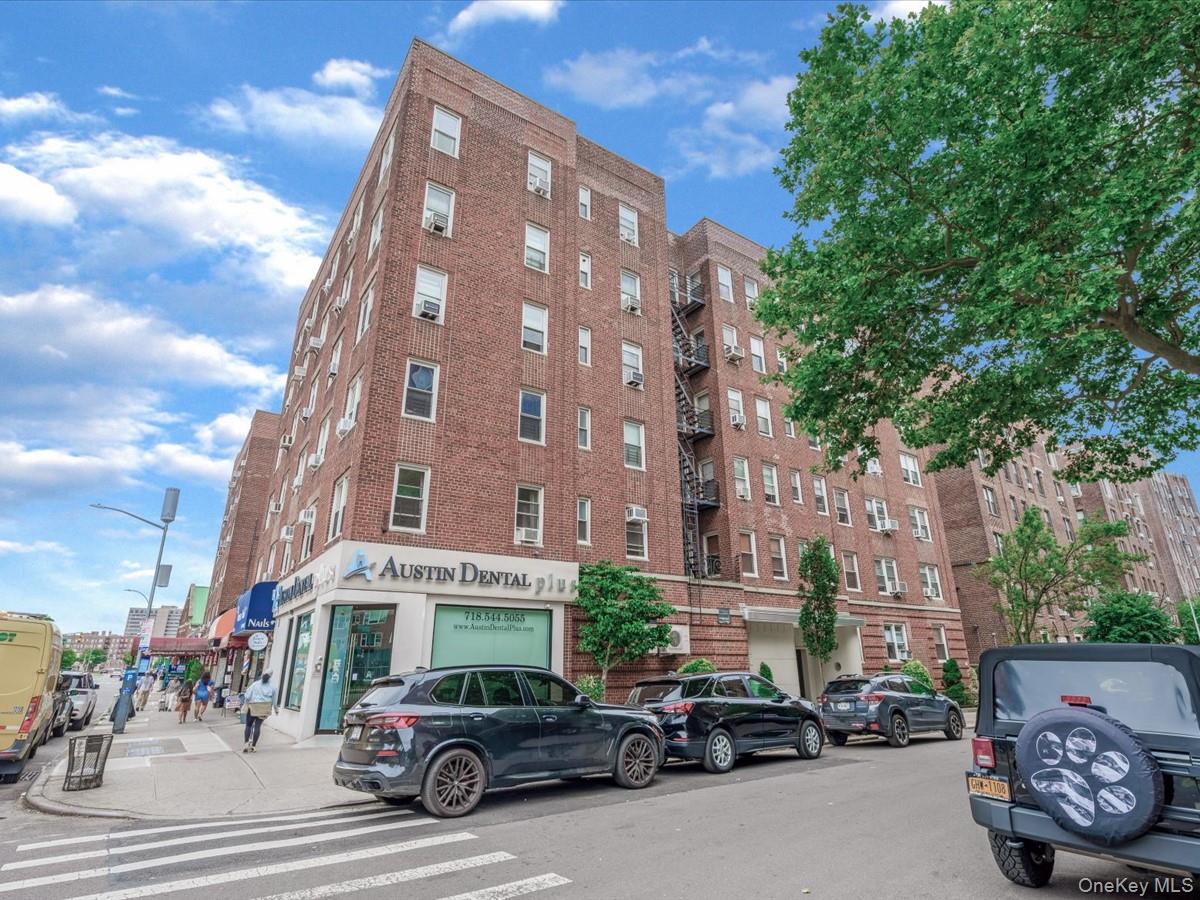 11034 73rd Road # 4F, Forest Hills, NY 11375