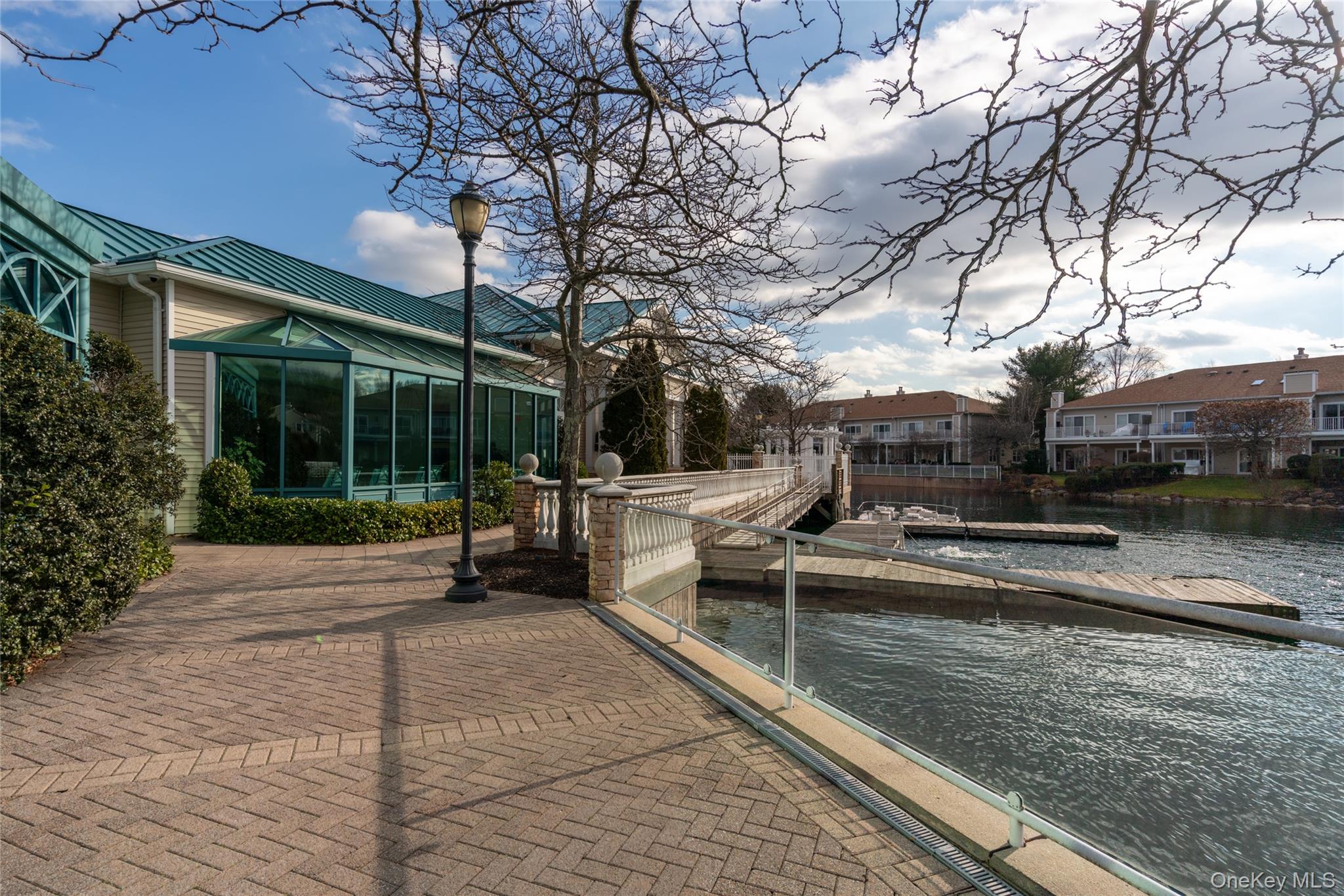 30 Sagamore Drive, Plainview, NY 11803