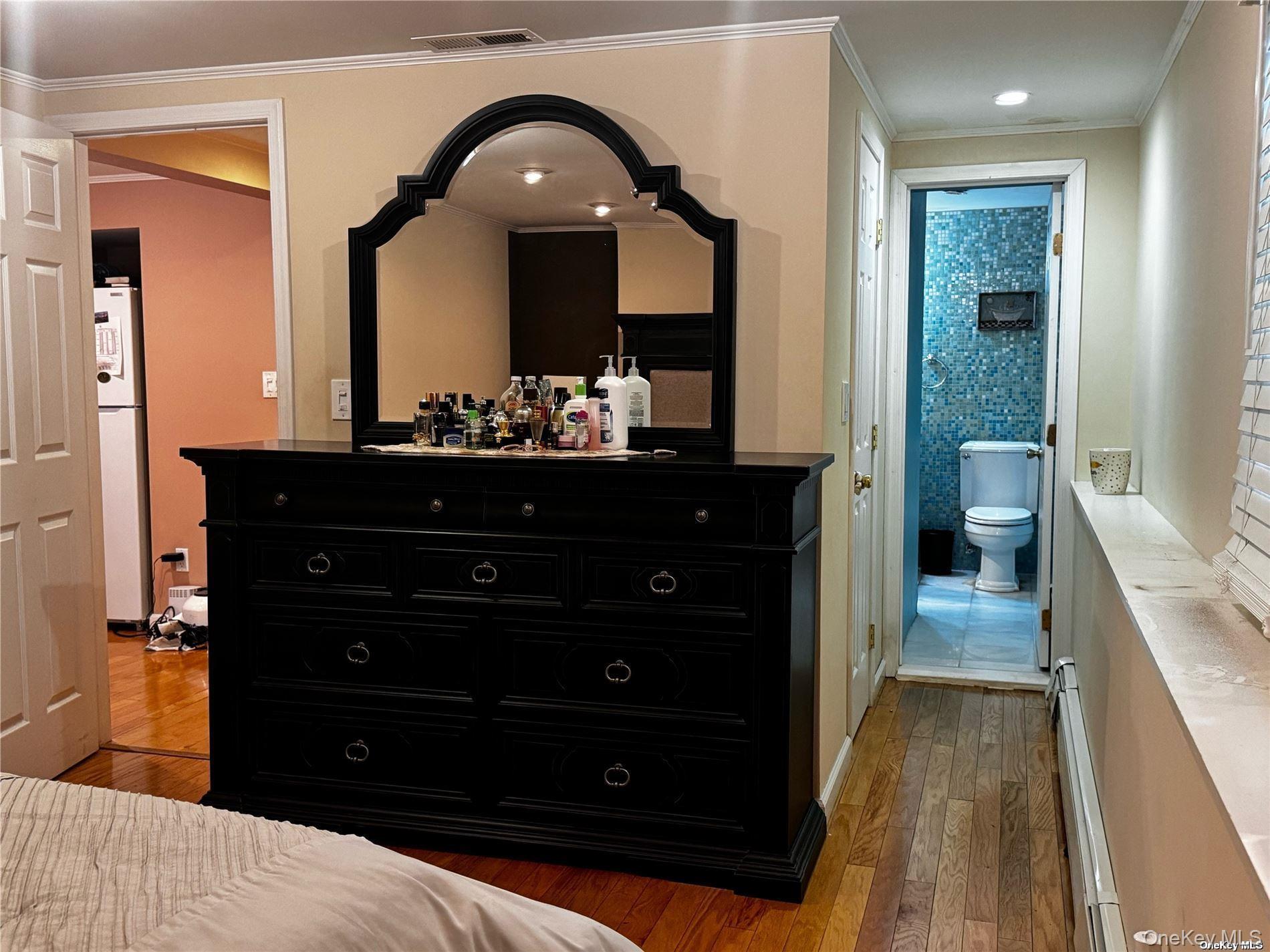 12 Deamer Court, Huntington Station, NY 11746