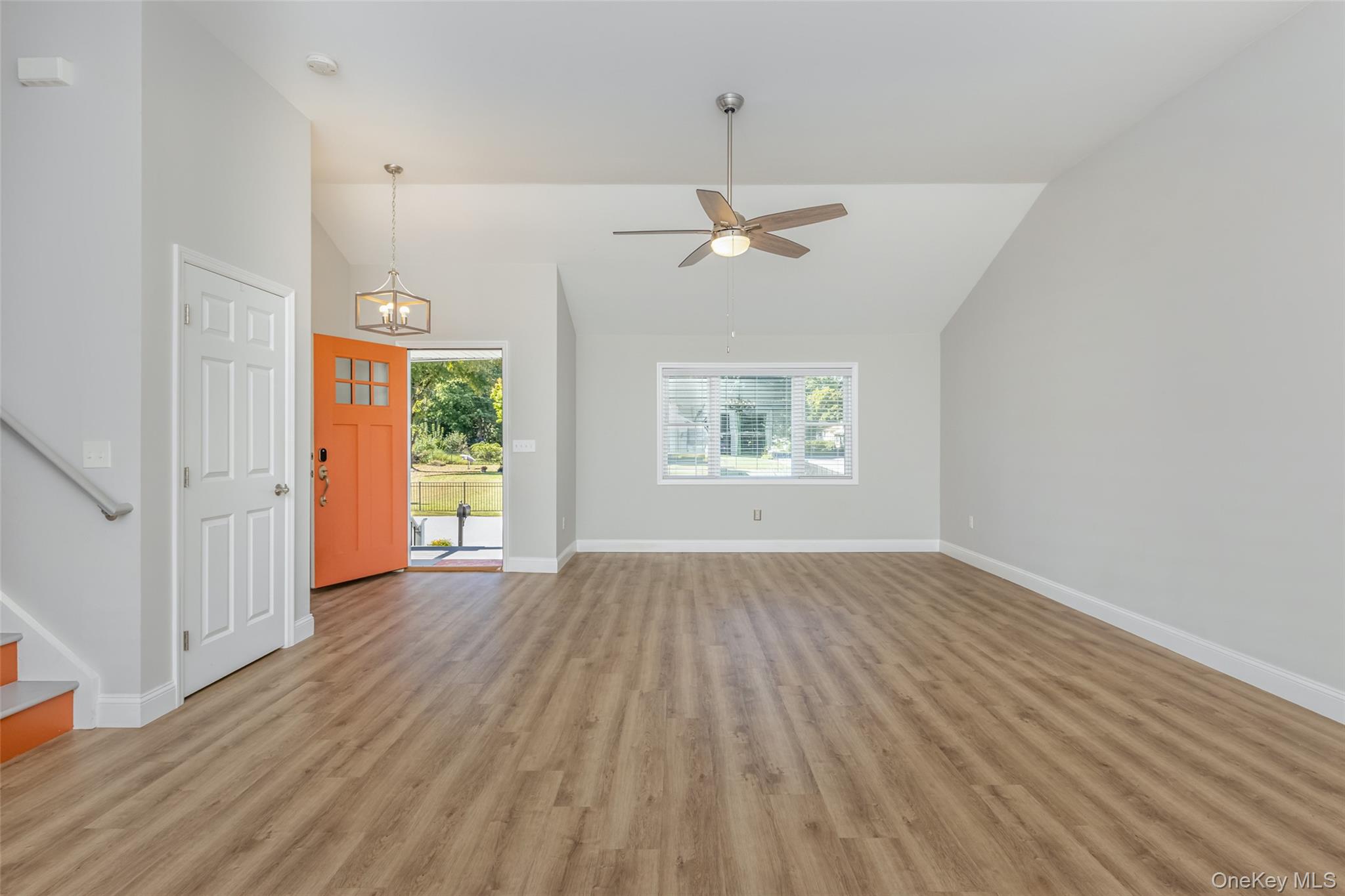 35 Morris Drive, Hyde Park, NY 12538