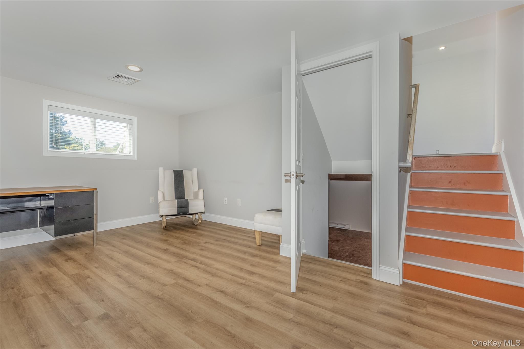 35 Morris Drive, Hyde Park, NY 12538