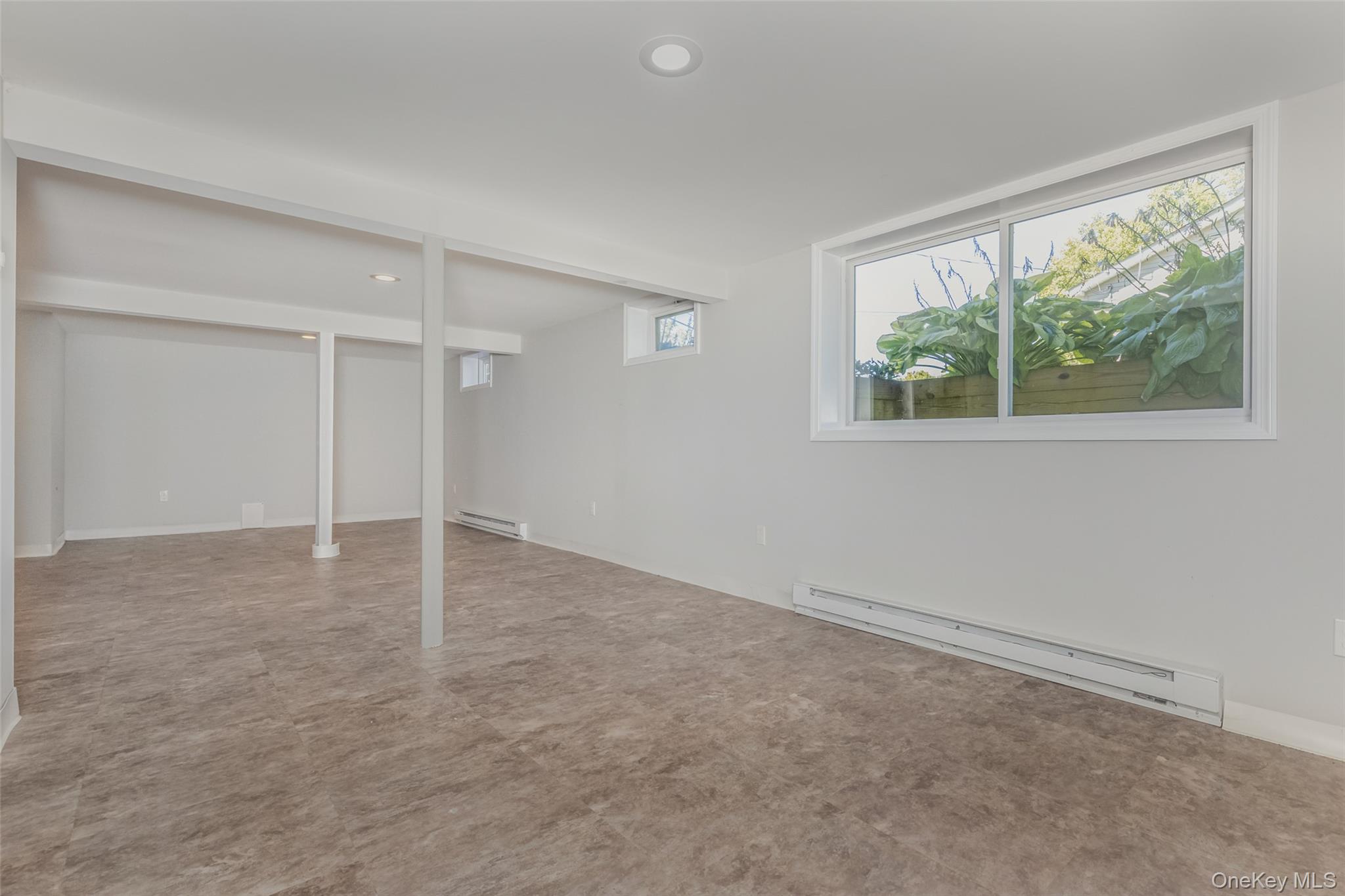 35 Morris Drive, Hyde Park, NY 12538