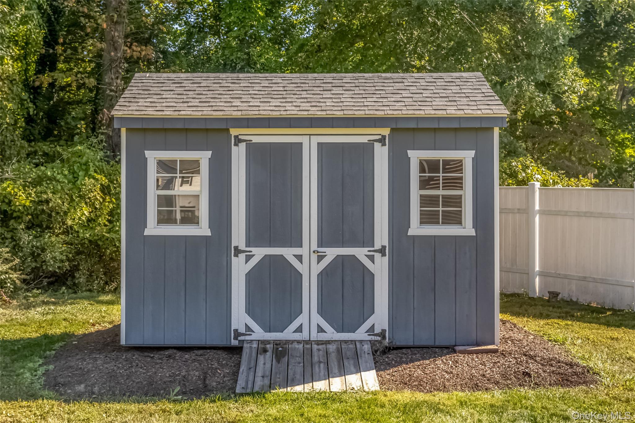 35 Morris Drive, Hyde Park, NY 12538