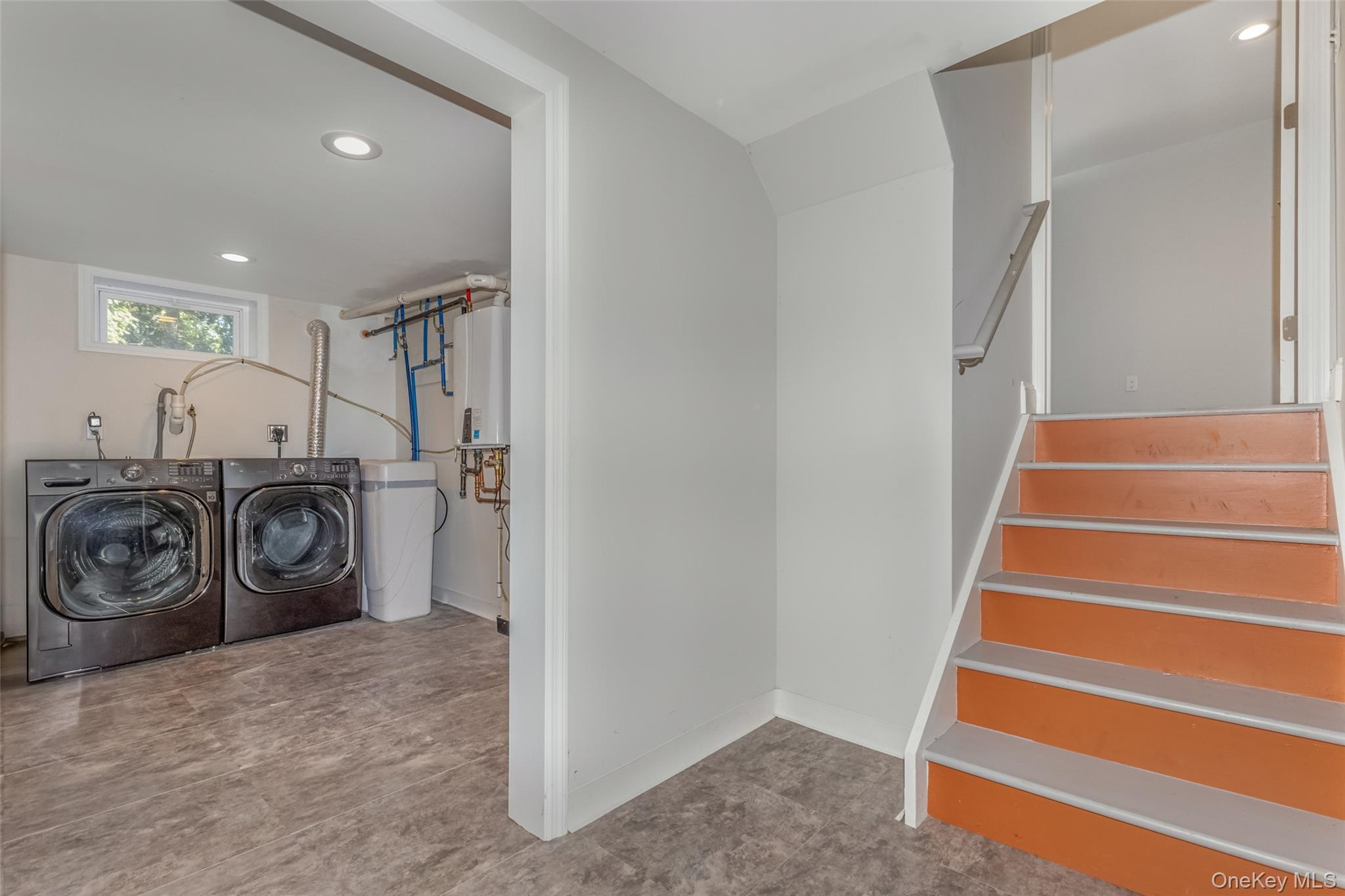 35 Morris Drive, Hyde Park, NY 12538