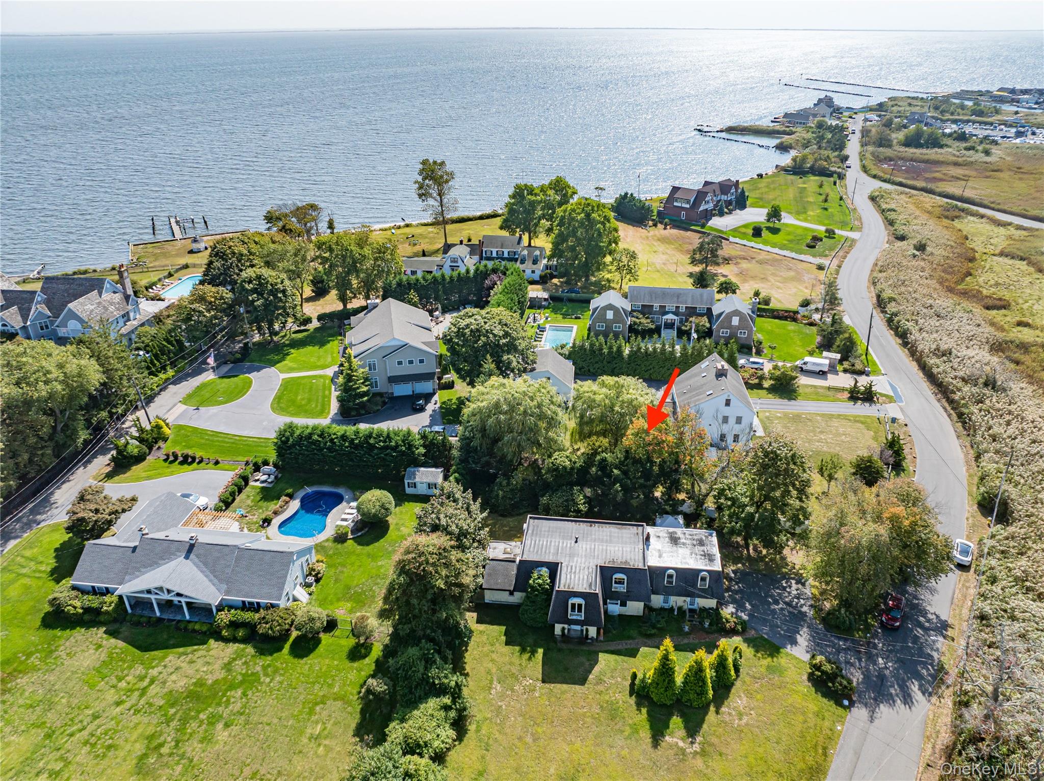 80 Oak Road, Bayport, NY 11705