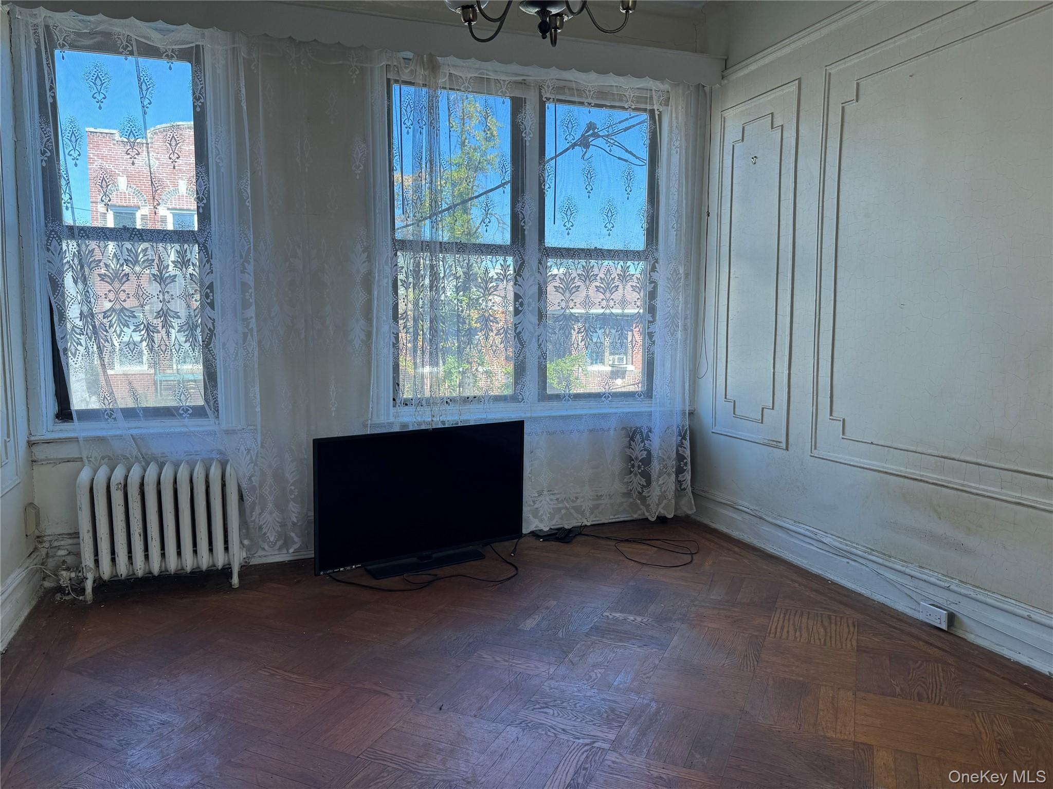 828 49th Street, Brooklyn, NY 11220