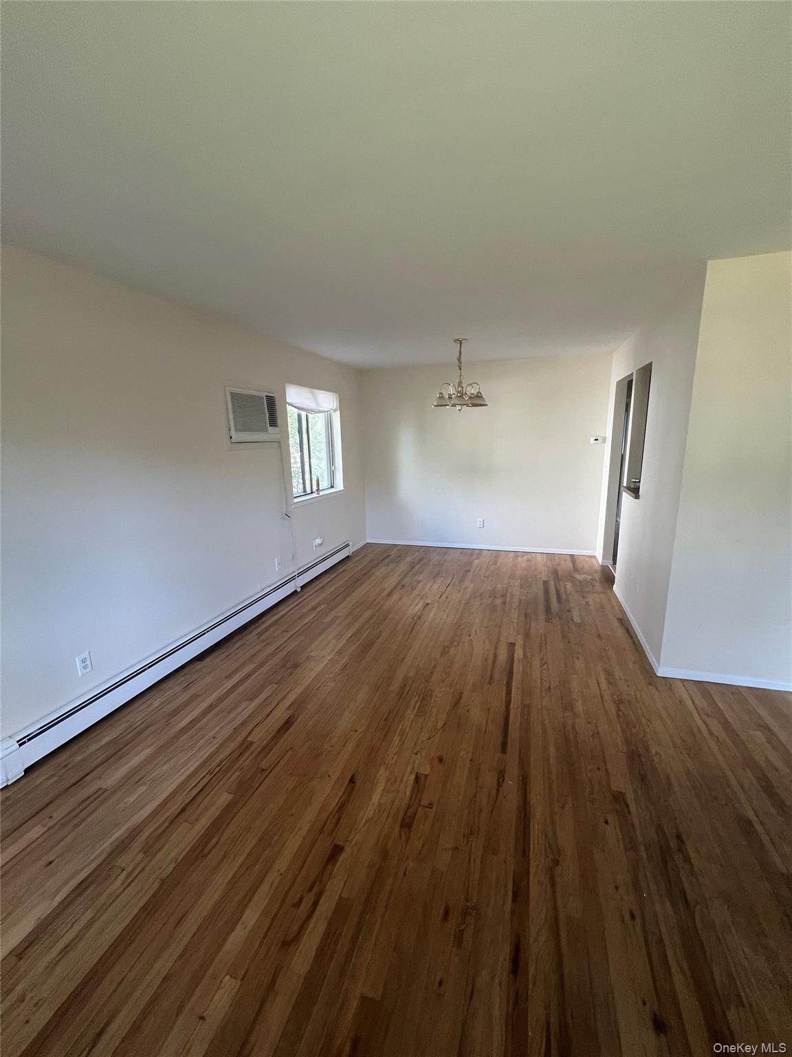 10 Cedarhurst Avenue, Selden, NY 11784