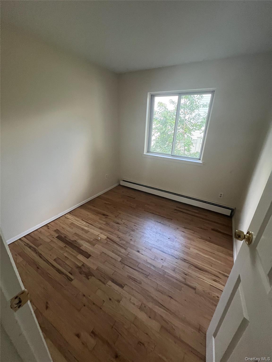 10 Cedarhurst Avenue, Selden, NY 11784