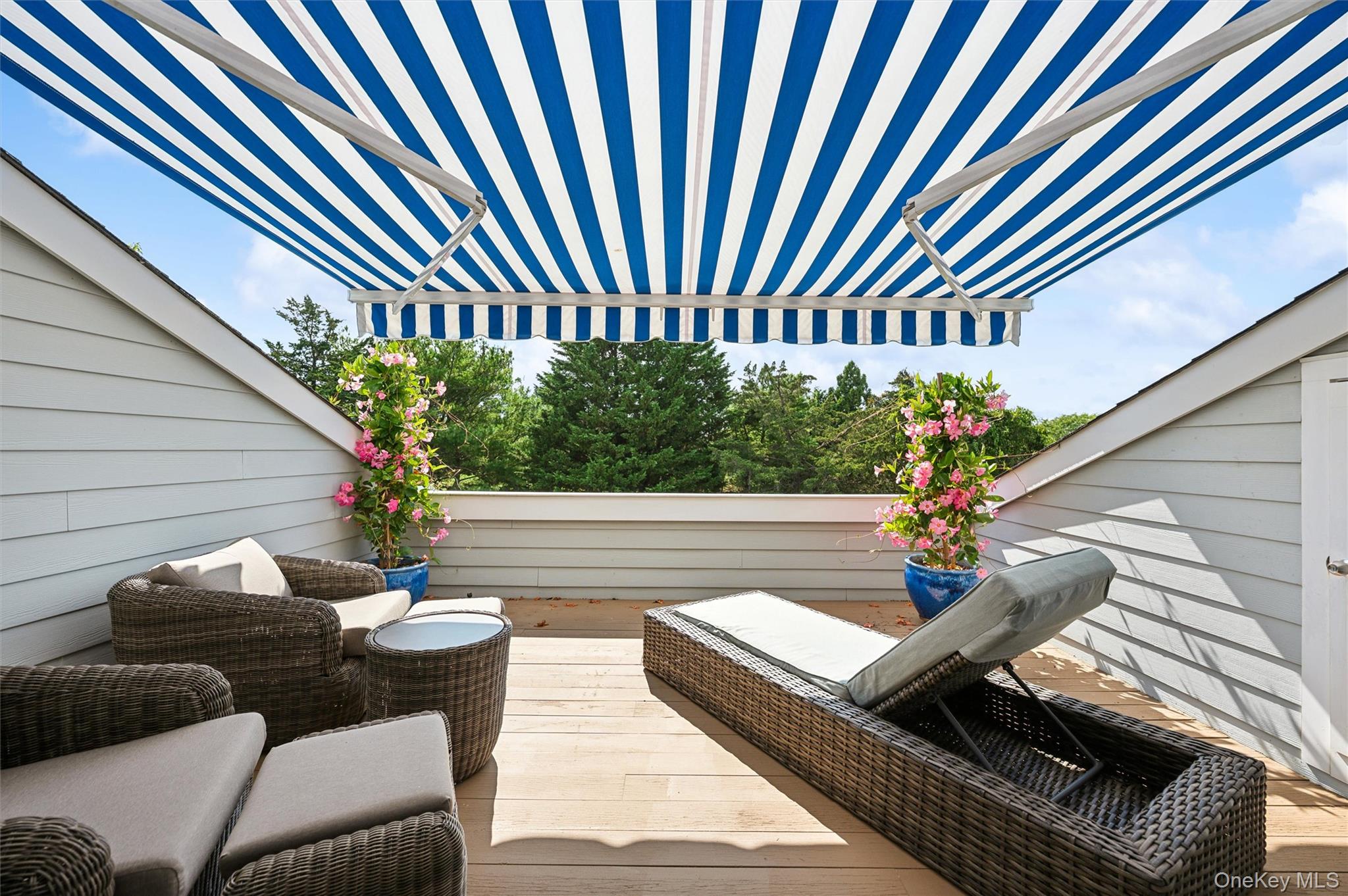 Westhampton Beach, NY 11978