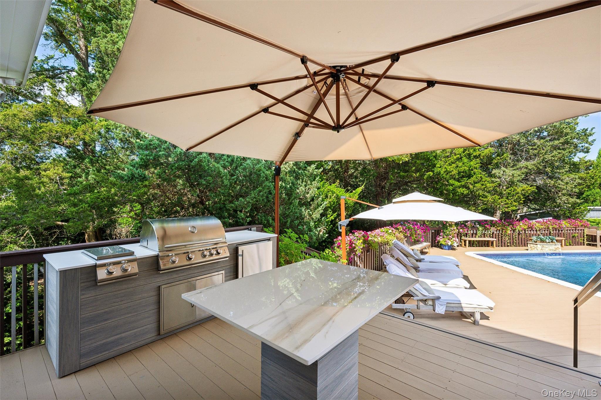 Westhampton Beach, NY 11978