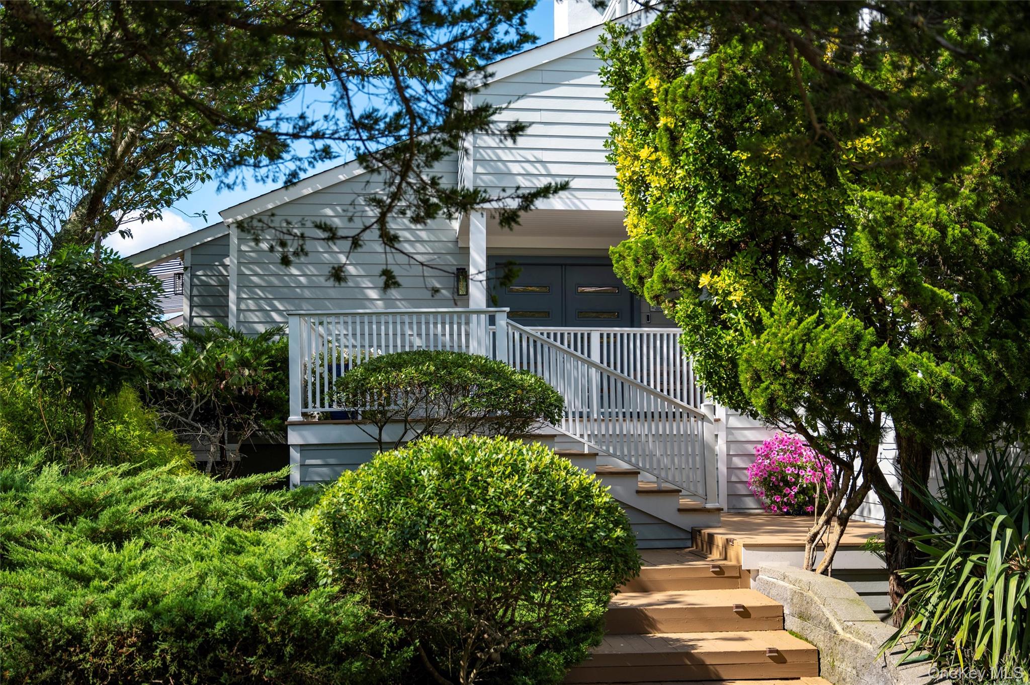 Westhampton Beach, NY 11978