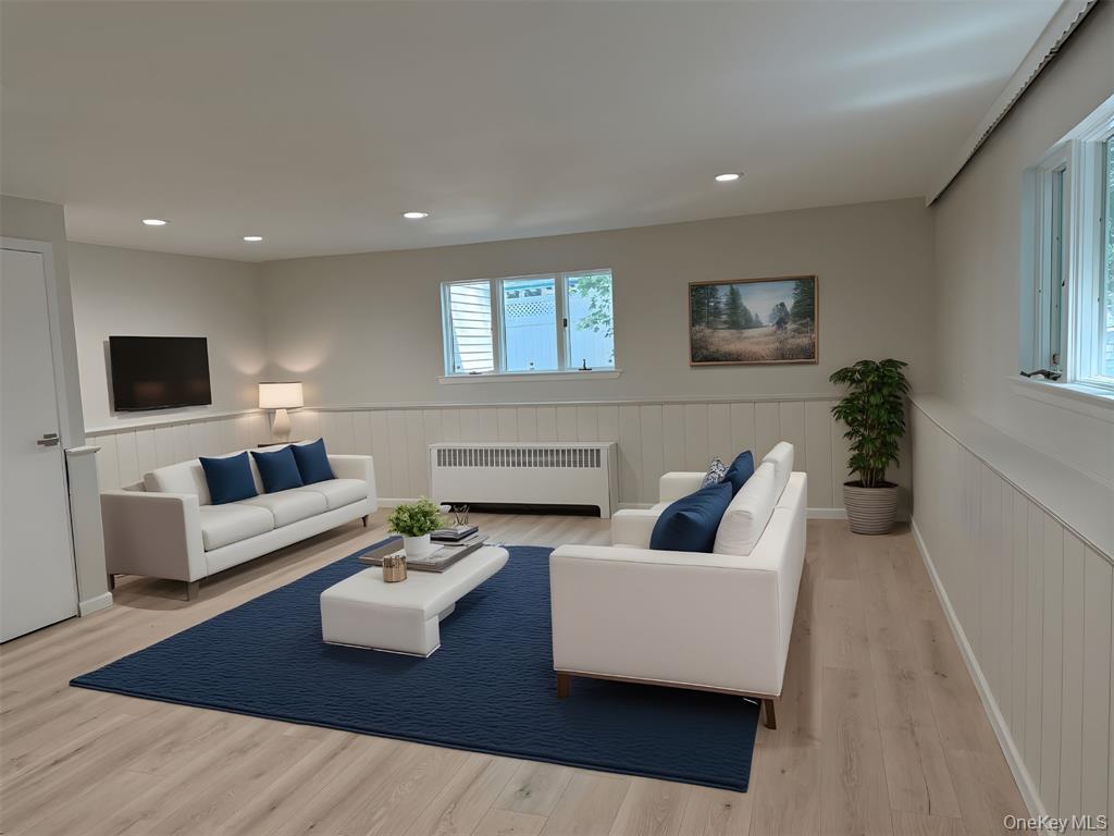 5-A second, Great Neck, NY 11021