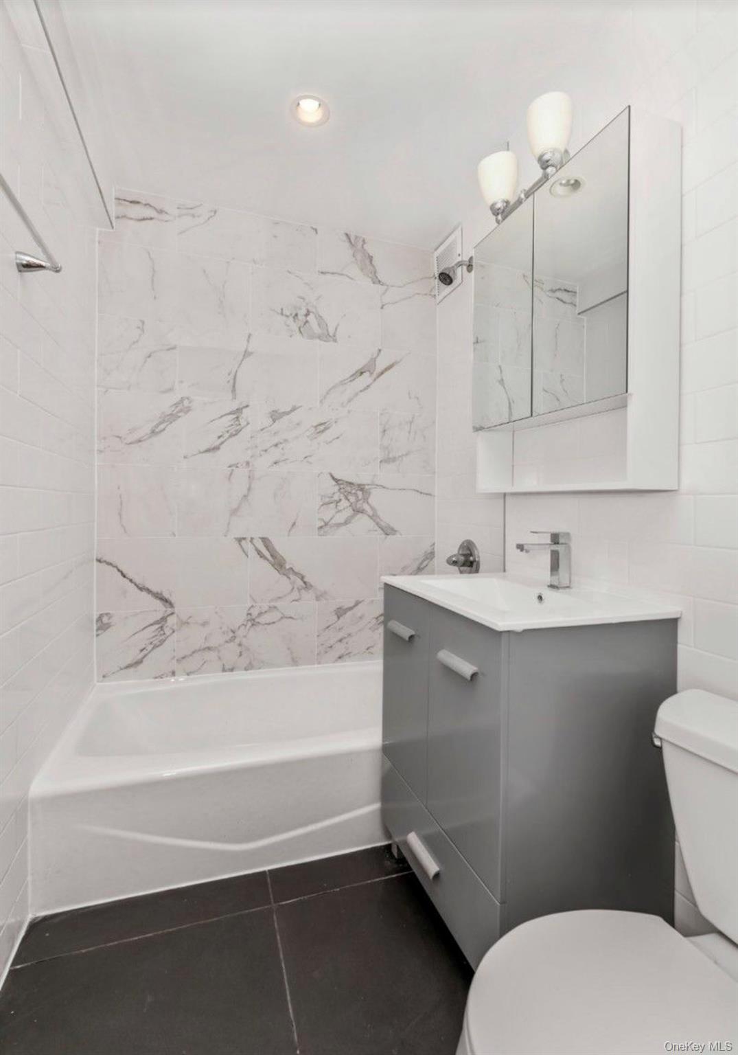 13317 Sanford Avenue # 6N, Flushing, NY 11355