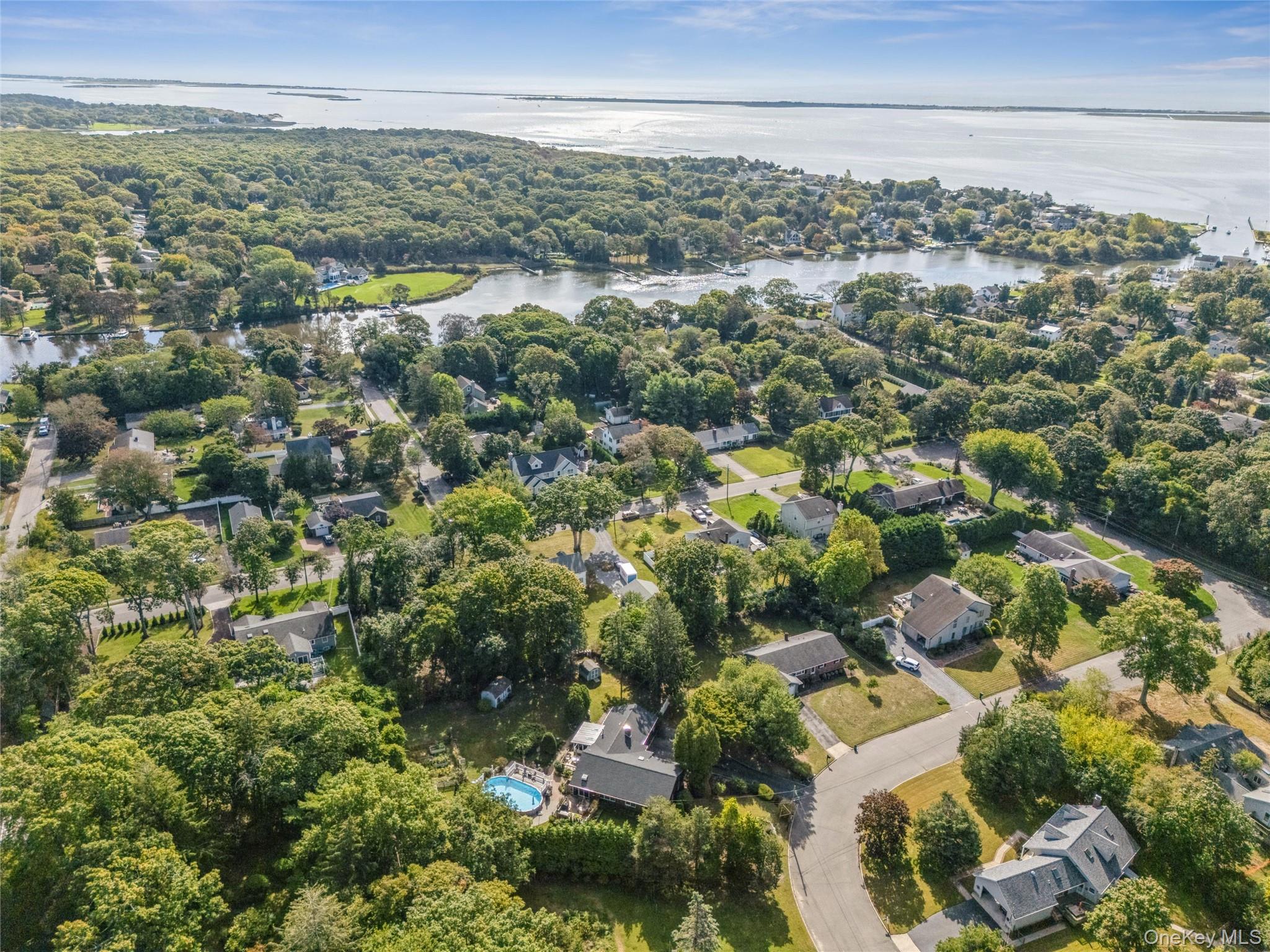 9 Monte Lane, Center Moriches, NY 11934