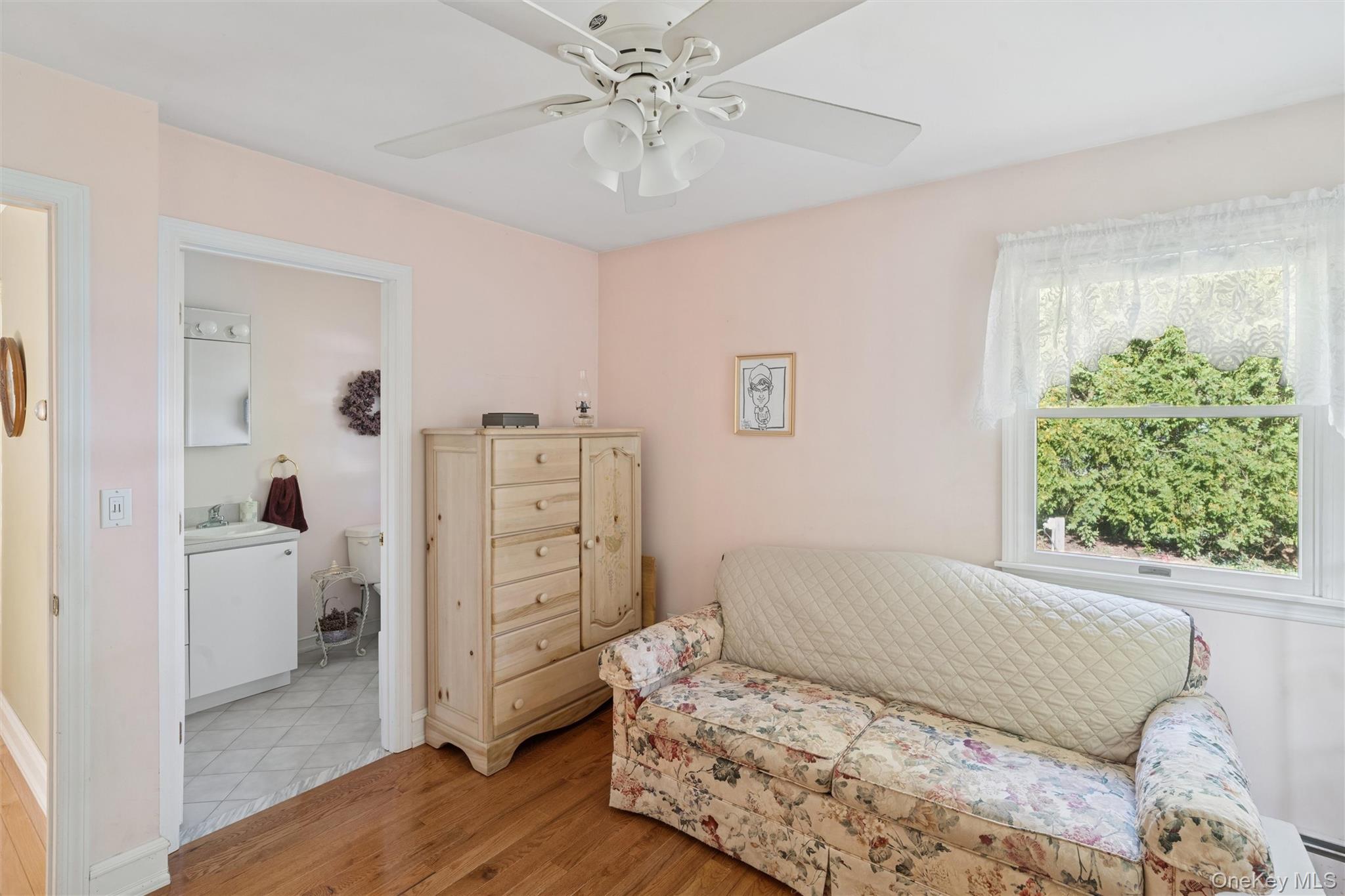 9 Monte Lane, Center Moriches, NY 11934