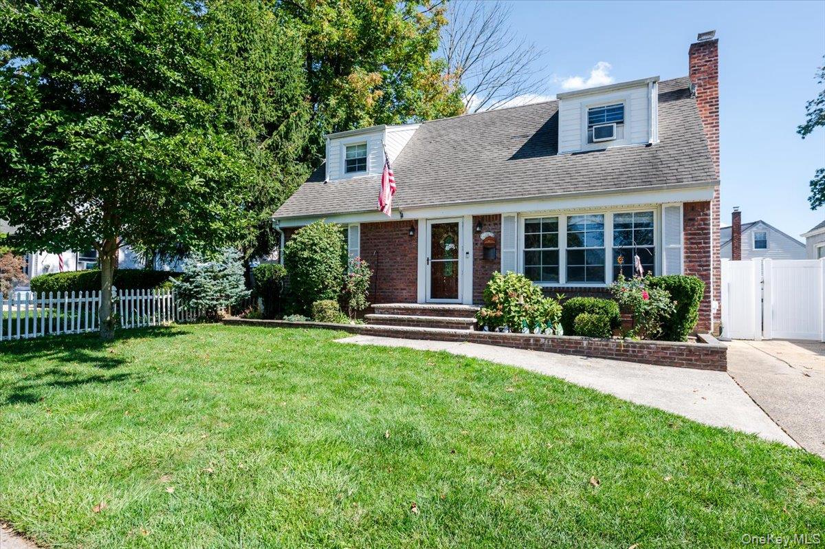 1139 Webber Avenue, South Hempstead, NY 11550