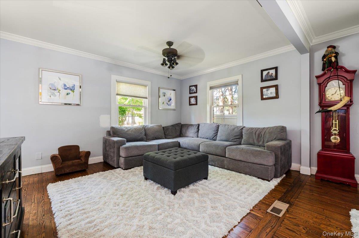 1139 Webber Avenue, South Hempstead, NY 11550