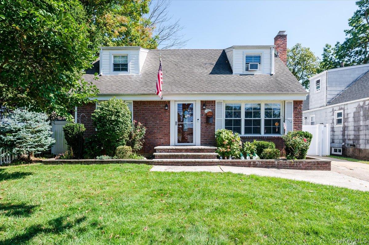 1139 Webber Avenue, South Hempstead, NY 11550