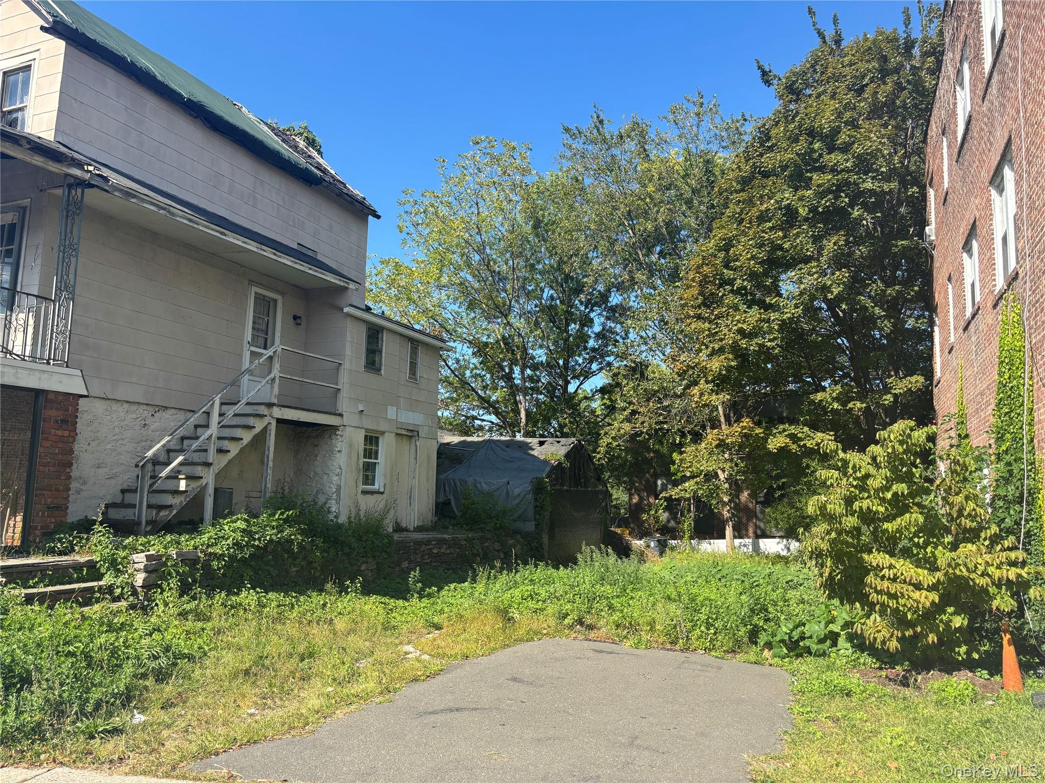 189 Brook Street, Scarsdale, NY 10583