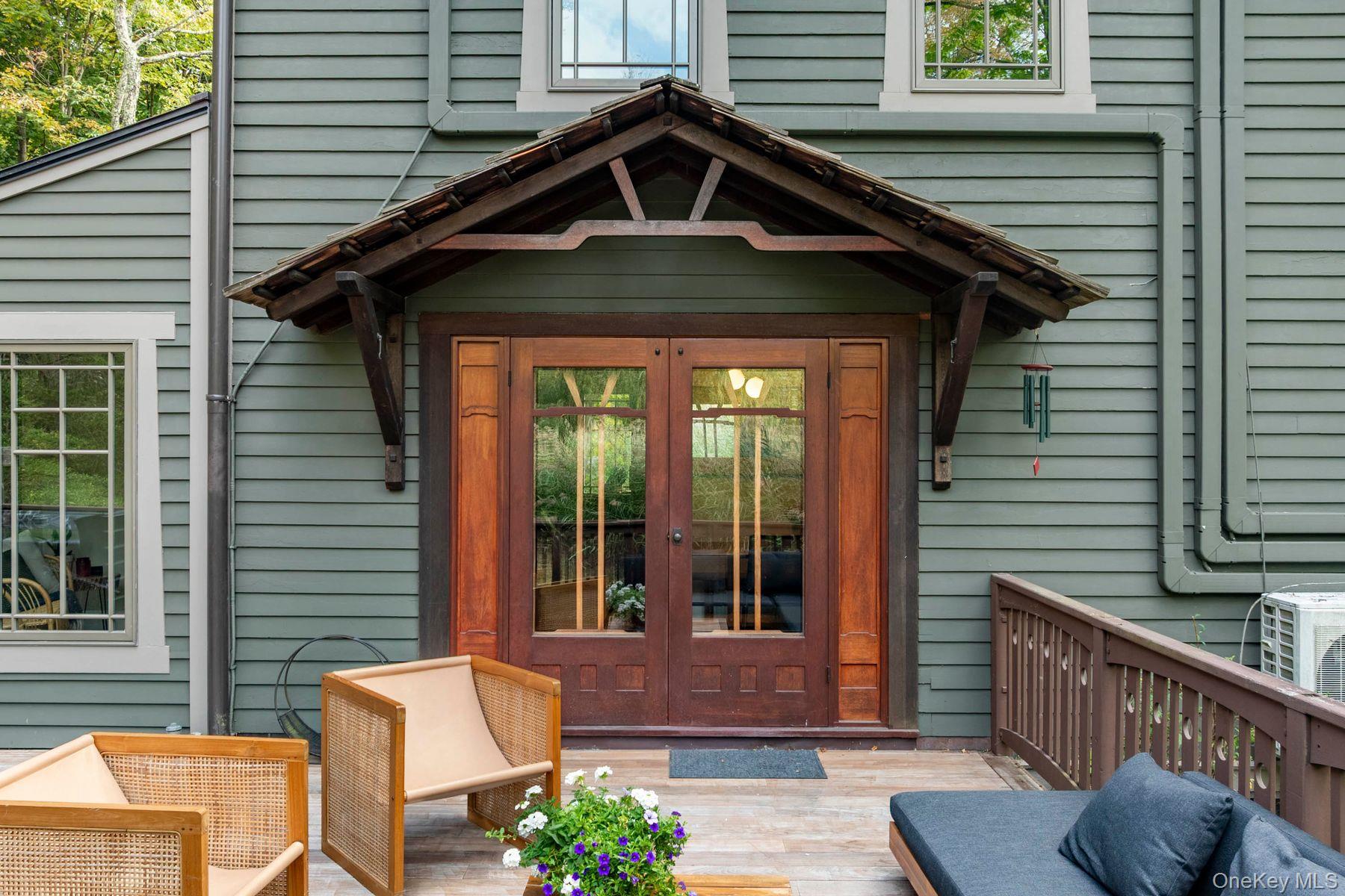 64 Lower Byrdcliffe Road, Woodstock, NY 12498