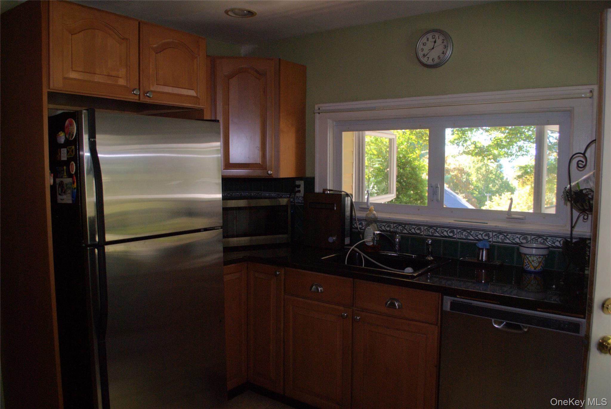 1824 Seabury Place, Peekskill, NY 10566