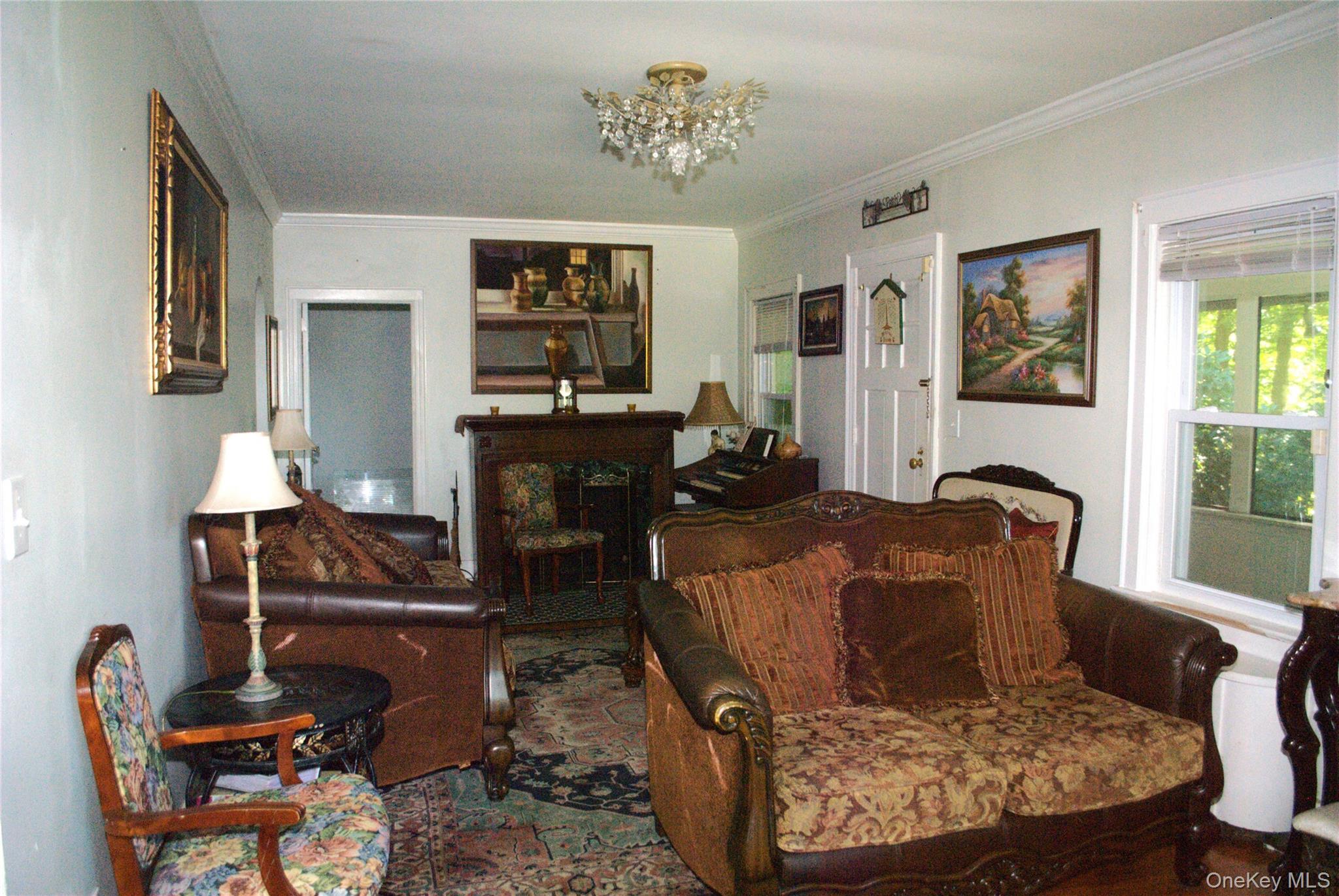 1824 Seabury Place, Peekskill, NY 10566