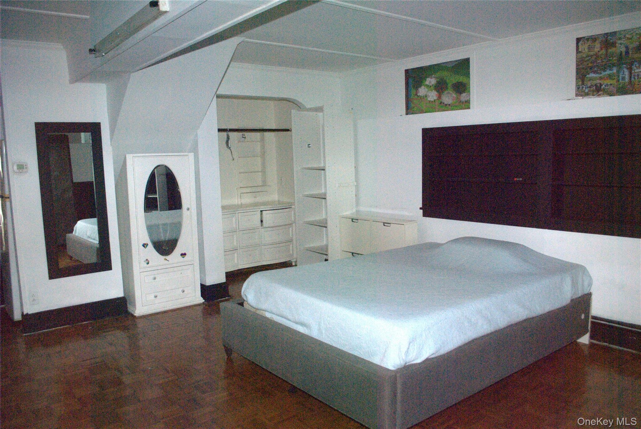 1824 Seabury Place, Peekskill, NY 10566