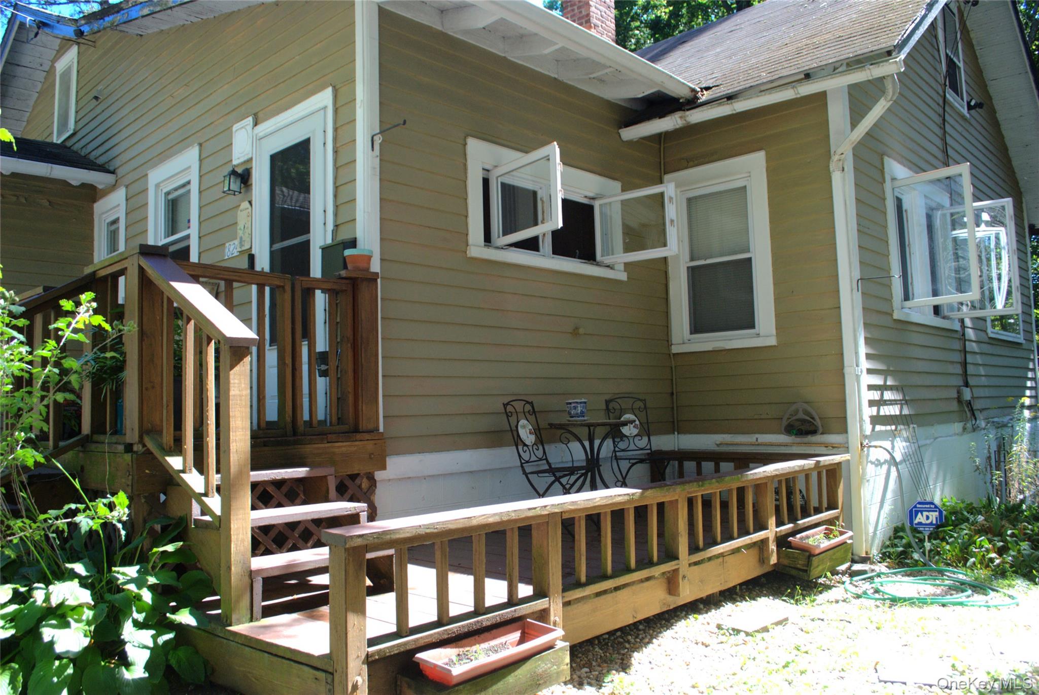 1824 Seabury Place, Peekskill, NY 10566