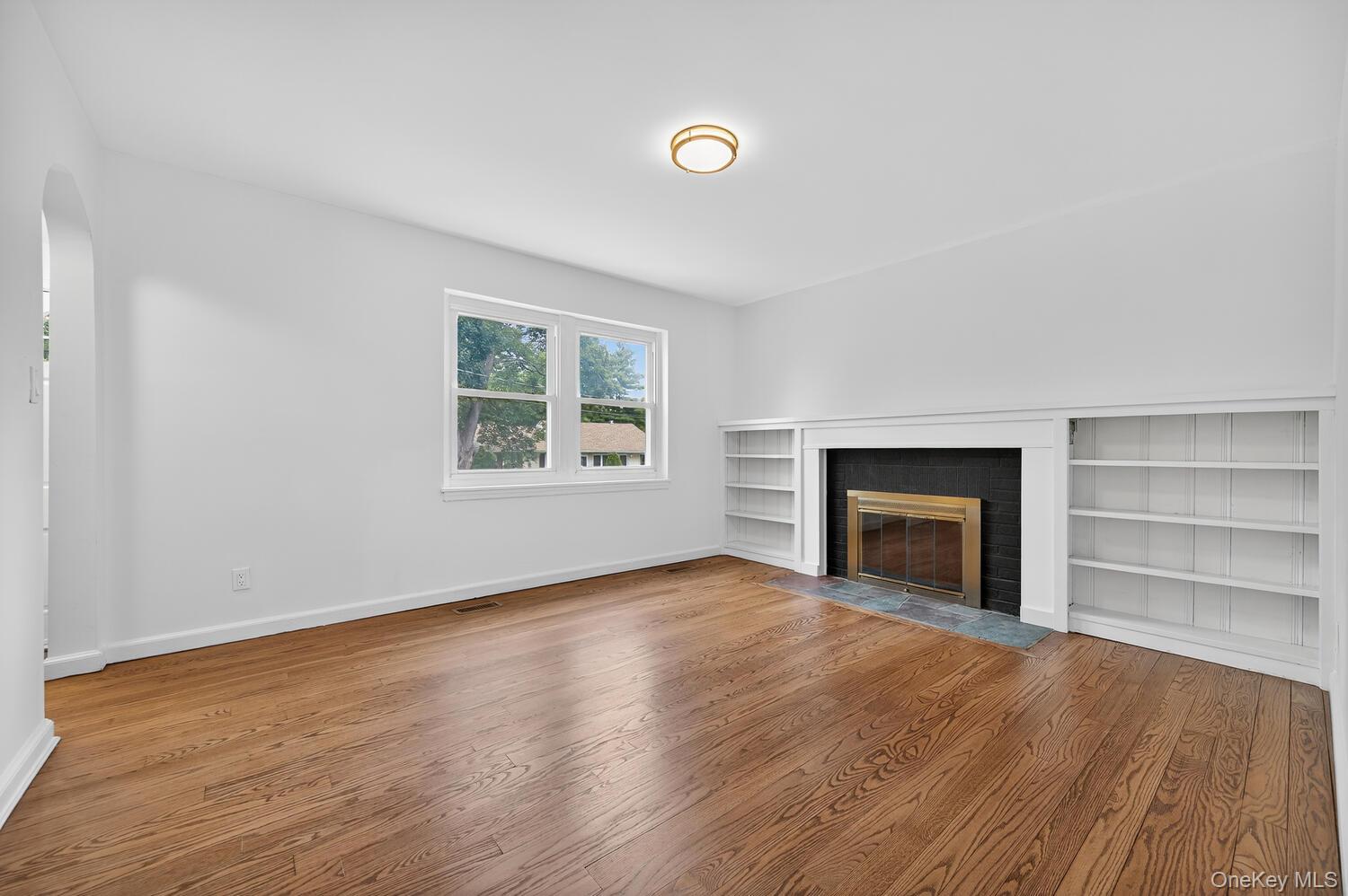 175 North Street, Locust Valley, NY 11560